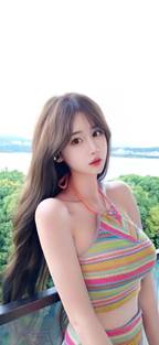 她回来的那天电影海报